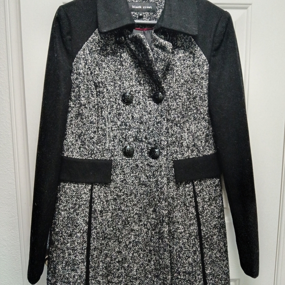 CLEARANCE SALE!! Black Rivet Women's Formal Two-Tone Pea Coat. - Picture 1 of 11